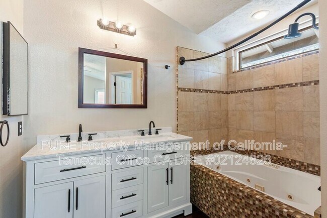 Building Photo - 24556 Leafwood Dr