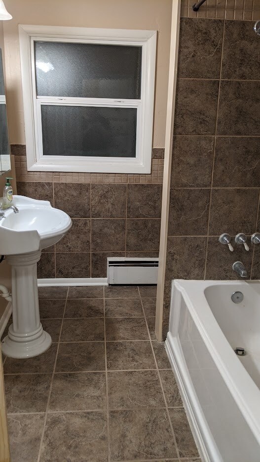 Bathroom - 7976 W 2820 S