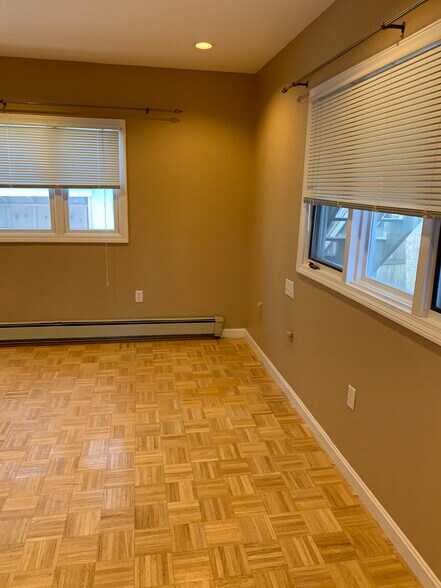 Building Photo - 6 Eliot St