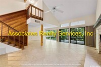 Building Photo - Relax on Hatchett Creek!