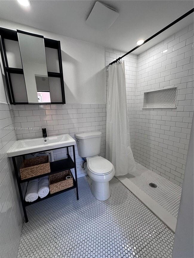 Building Photo - 52 NW 68th St