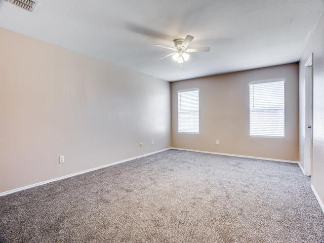 Building Photo - 1128 Maplewood Ln