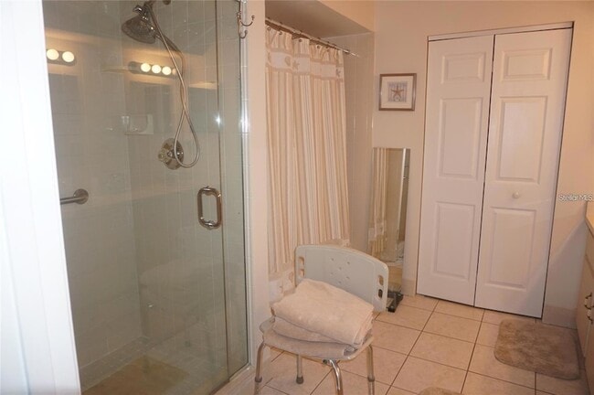 Building Photo - 10819 SW 83rd Ct