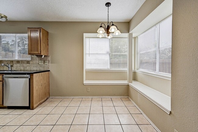 Building Photo - 19803 Lions Gate Ct