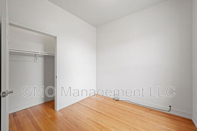 Building Photo - 4230 W Adams St