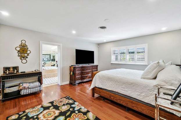 Building Photo - 2700 Spanish River Rd