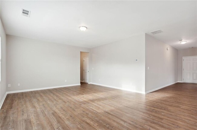 Building Photo - 4780 Alford Cmns