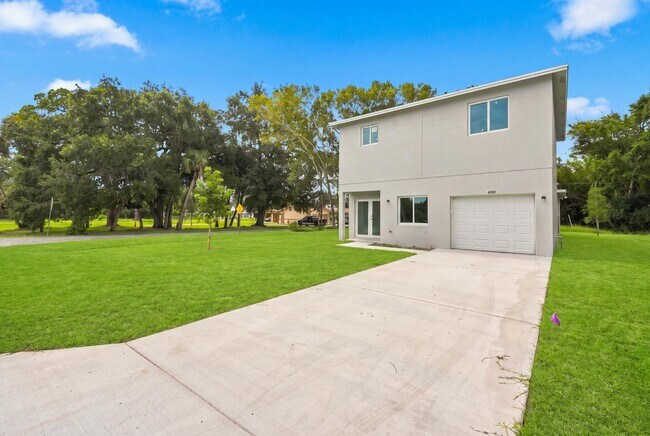 Building Photo - 4701 Evergreen Ave