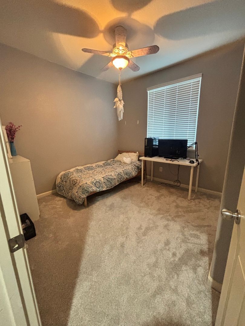 Building Photo - 2546 Jennifer Dr