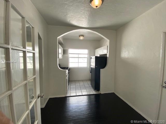 Building Photo - 1354 Euclid Ave