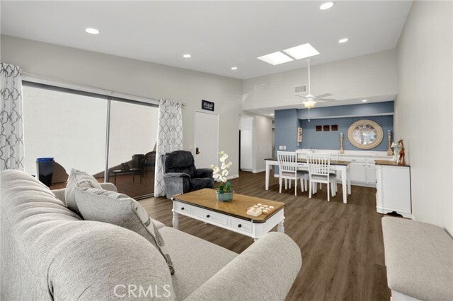 Building Photo - 15919 Alta Vista Dr