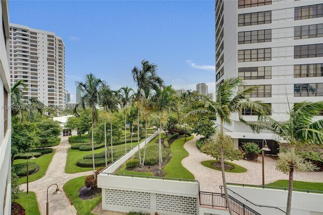 Building Photo - 600 Three Islands Boulevard