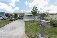 Building Photo - 172 Holiday Park Blvd NE
