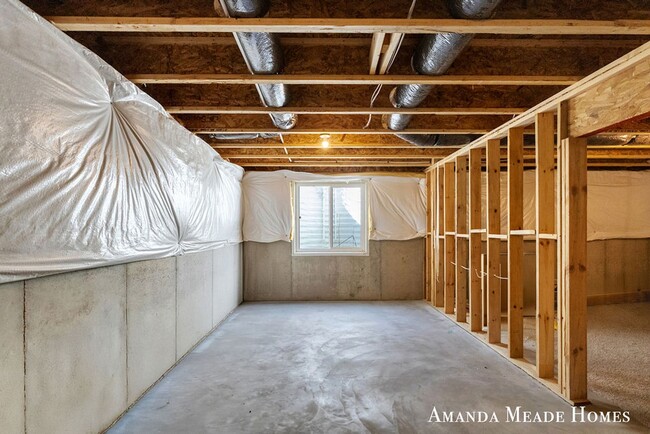 Building Photo - Cozy Living in a Peaceful Setting