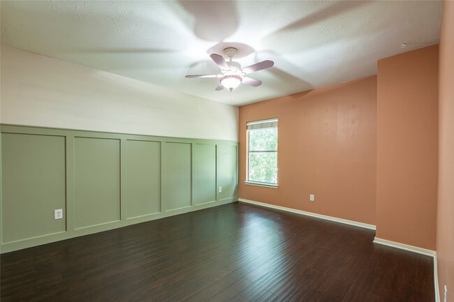 Building Photo - 20122 Sunflower Chase Dr