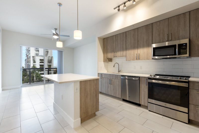 Building Photo - 2703 Biscayne Blvd