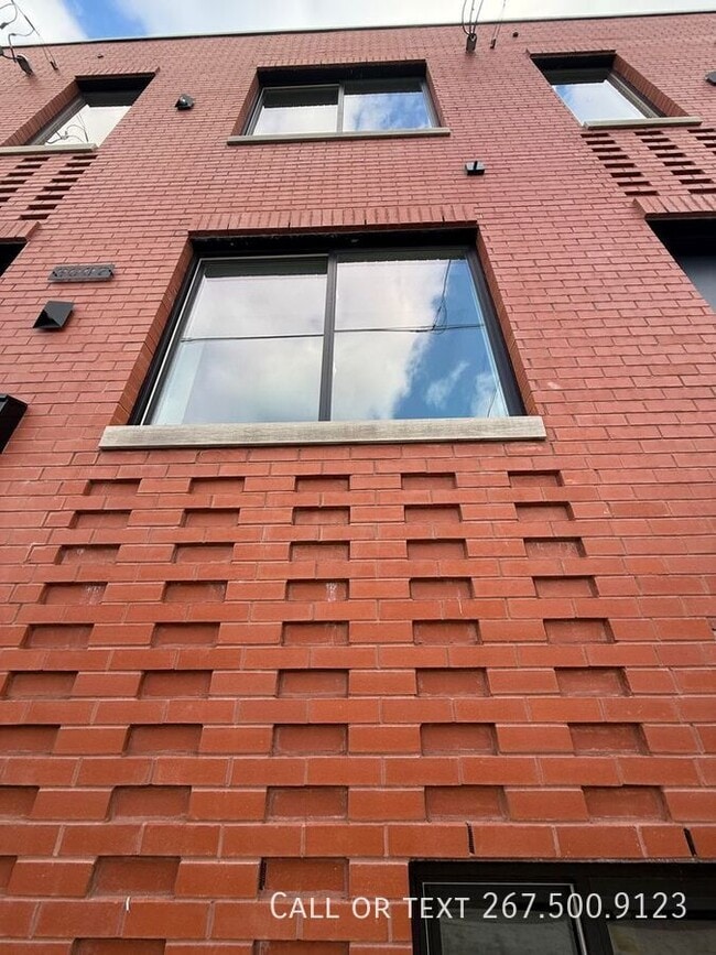 Building Photo - 3009 Gaul St