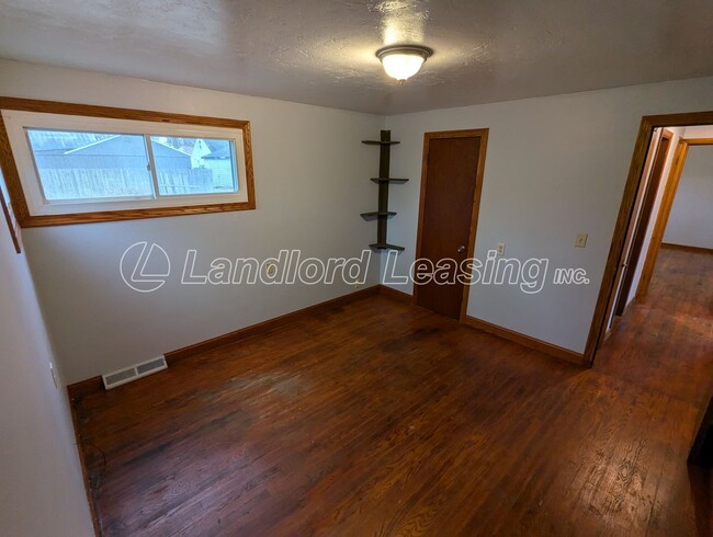 Building Photo - Updated 3-Bedroom Home with Heated Breezew...