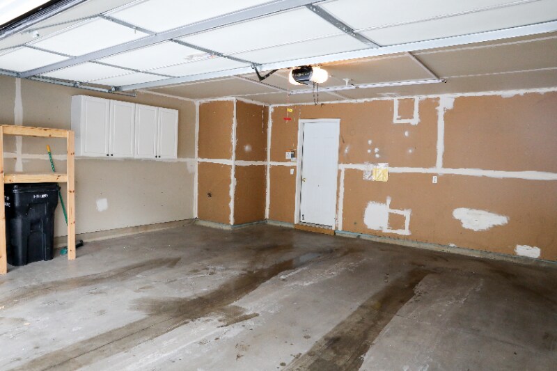 Building Photo - 8017 Stratford Cir S