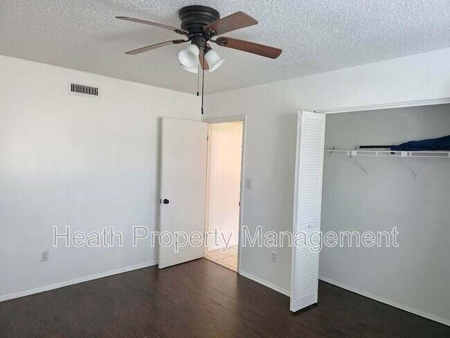 Building Photo - 605 N Keene Rd