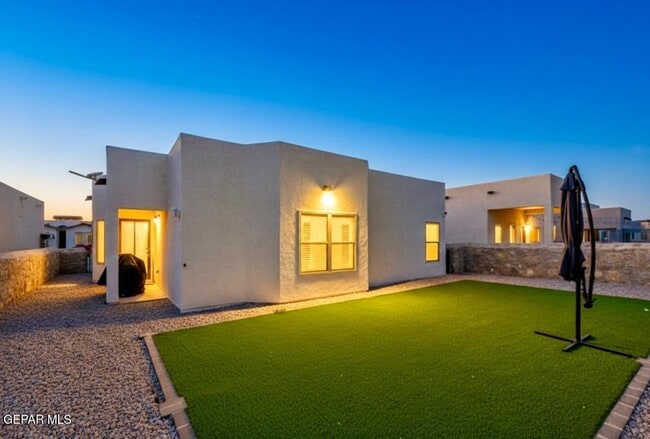 Building Photo - 13828 Summer Story Ave