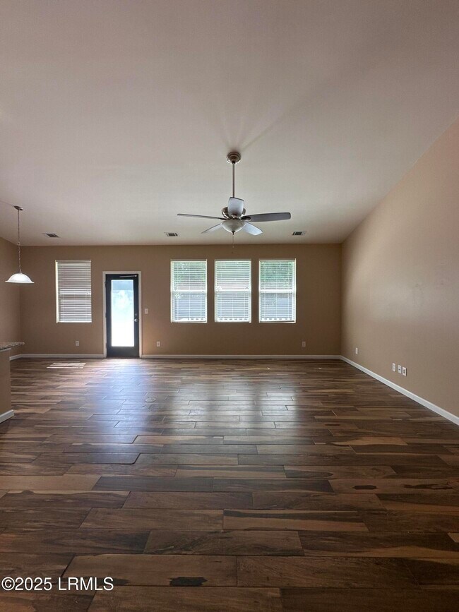 Building Photo - 3 Enoree Way