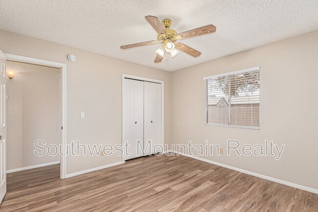 Building Photo - 4744 E Camino St