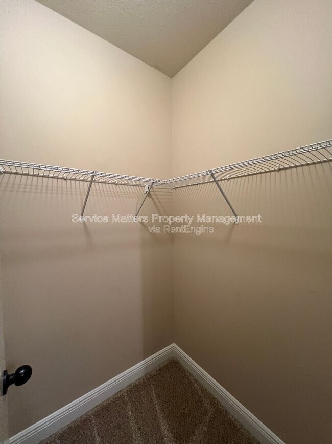 Building Photo - 5951 Palermo Dr