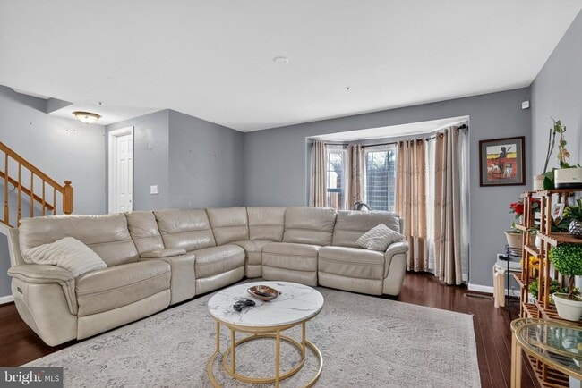 Building Photo - 3818 Early Glow Ln