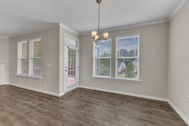 Building Photo - 4701 Kia Dr