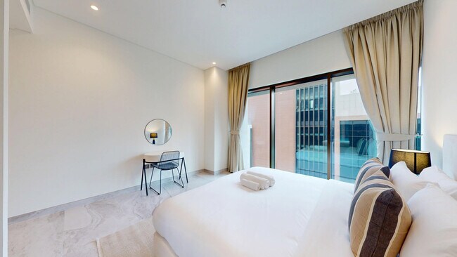 Building Photo - 576 Business Park Dr