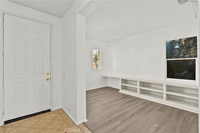 Building Photo - 19914 Via Joyce Dr