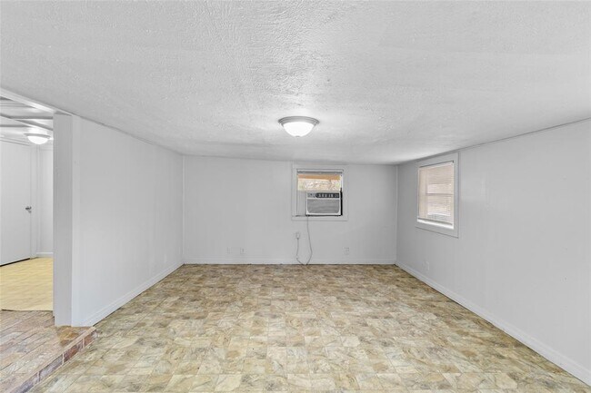 Building Photo - 31C Jackson Rd