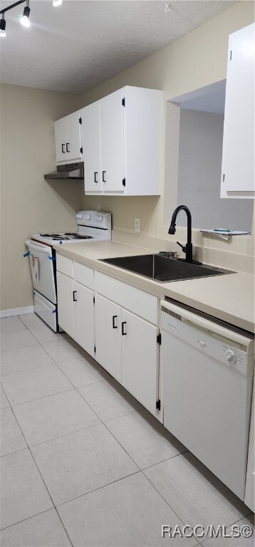 Building Photo - 1164 N Lion Cub Point