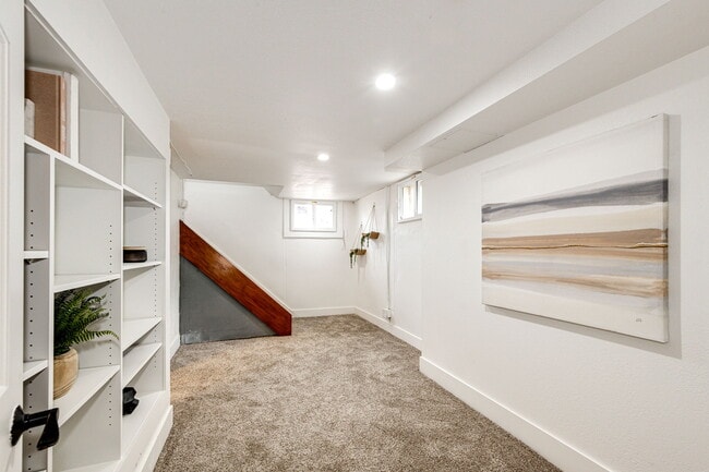 Building Photo - 3784 Quitman St