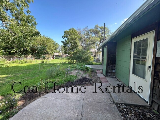 Building Photo - Great West location