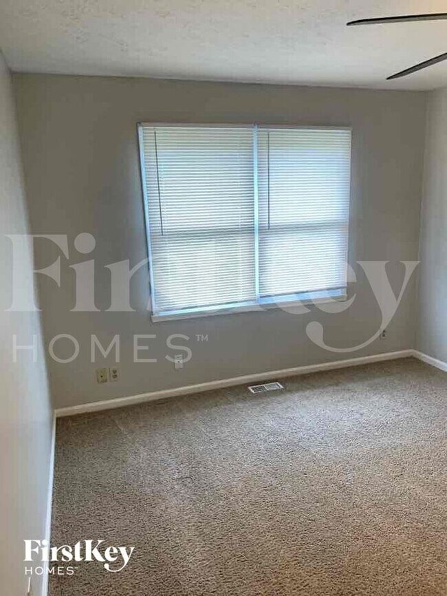 Building Photo - 5038 Deer Creek Pl