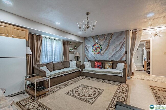 Building Photo - 2627 Nottingham Rd