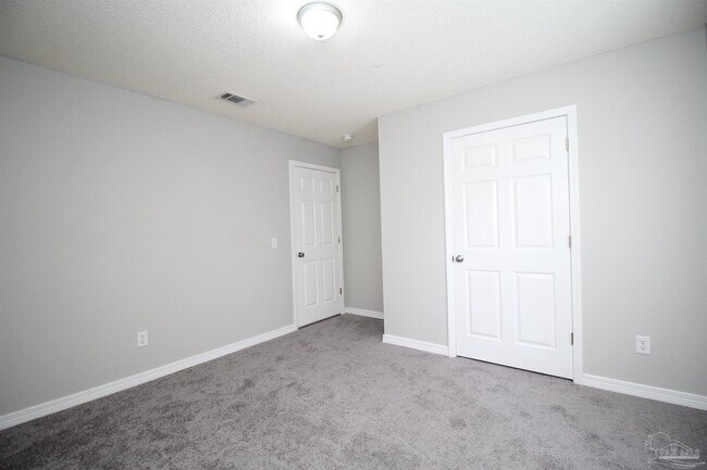 Building Photo - 1927 America Ave