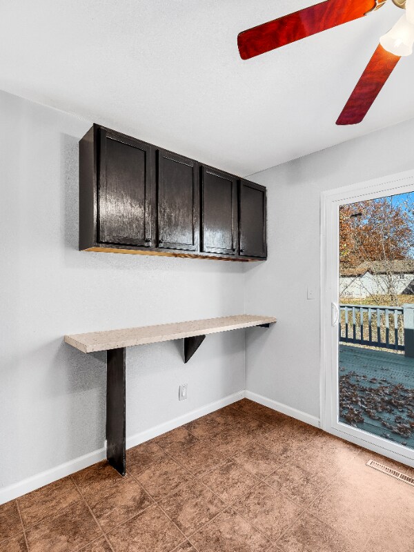 Building Photo - 104 Britanna Dr