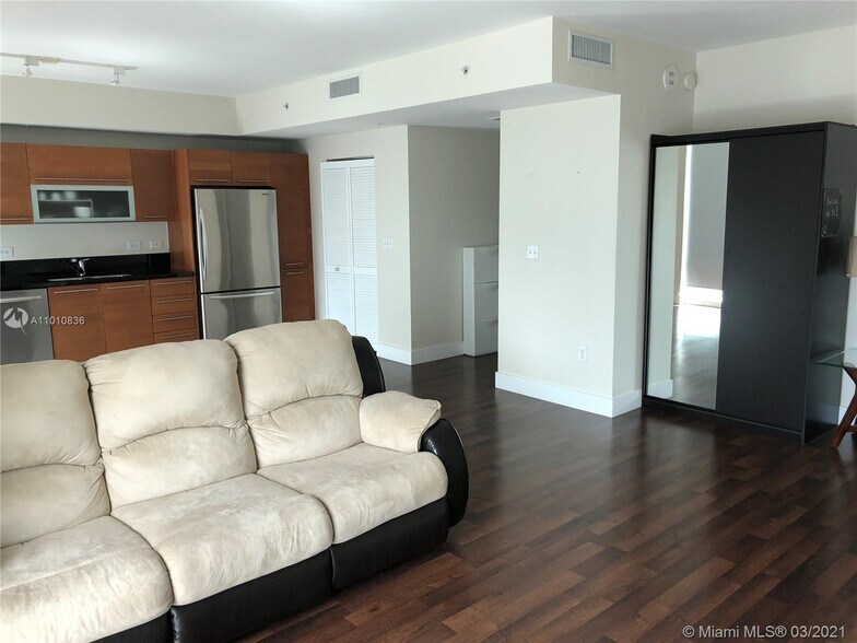 Building Photo - 244 Biscayne Blvd