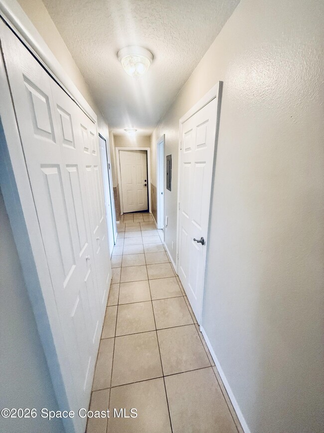 Building Photo - 1810 Long Iron Dr