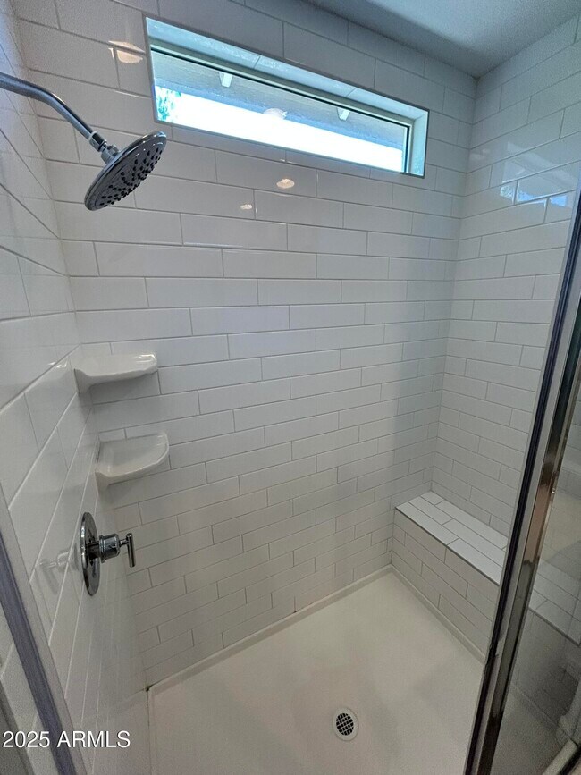Building Photo - 6581 S Abbey Ln