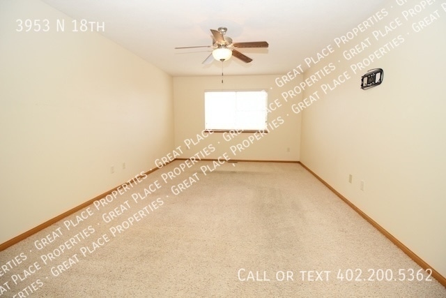 Building Photo - 3953 N 18th-