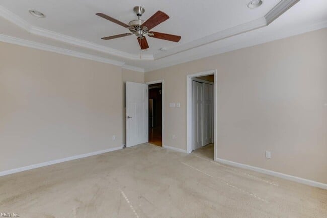 Building Photo - 4138 Seafarer Ave