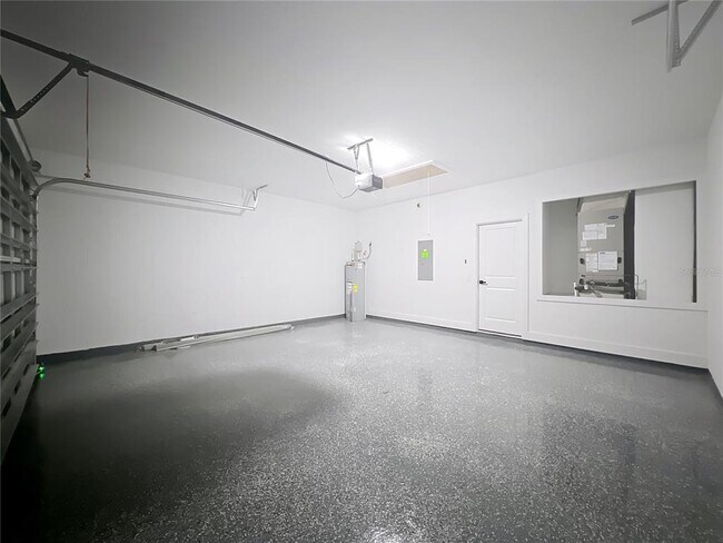 Building Photo - 780 Kangaroo Ct