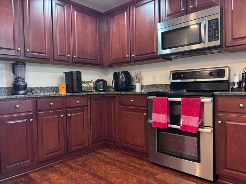 Building Photo - 412 Vinicio Dr