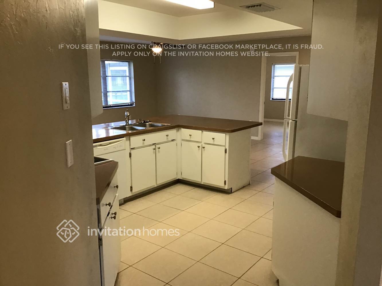 Building Photo - 18416 Yarbrough Ave