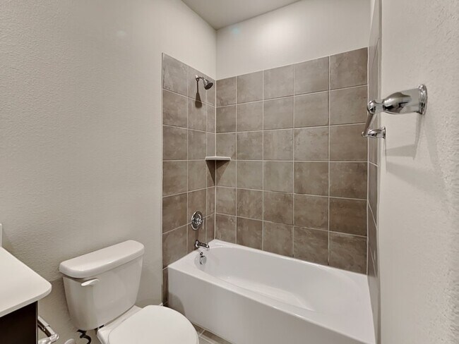Building Photo - 3316 Celestial Ln