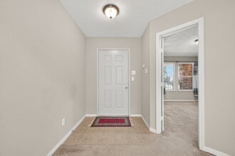Building Photo - 24615 Amberleaf Ct